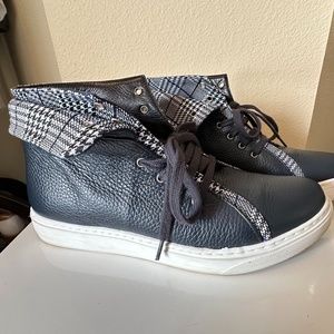 Sarah Flint Charlotte Sneakers in Navy, EU 38/US 8